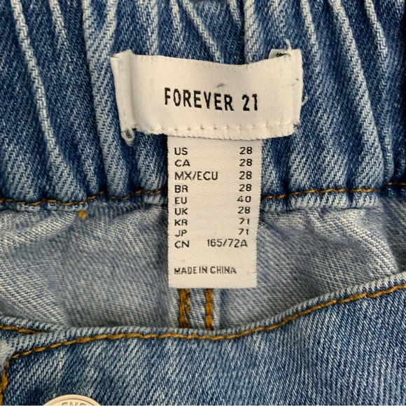Forever 21 Size 28 Denim Cargo Joggers - Picture 8 of 11
